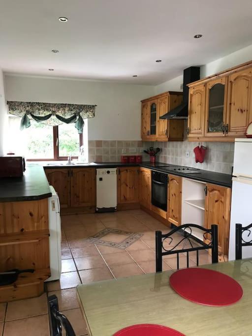 Castlegregory-Seaside 2 Bedroomed Cottage Екстериор снимка
